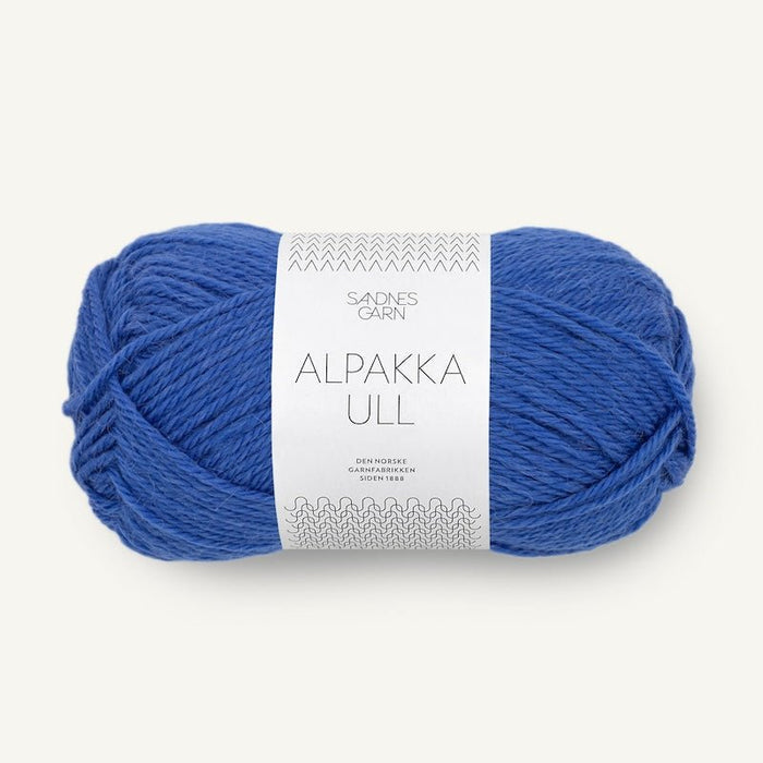 5845 - Dazzling Blue