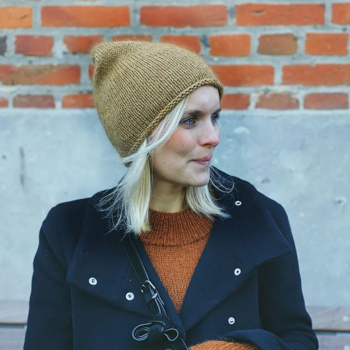 Baggy Hat Pattern Booklet | PetiteKnit - This is Knit