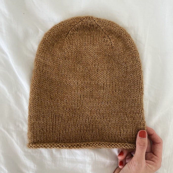 Baggy Hat Pattern Booklet | PetiteKnit - This is Knit