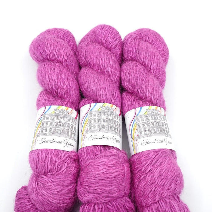 Bow Lane | Townhouse Yarns - This is Knit
