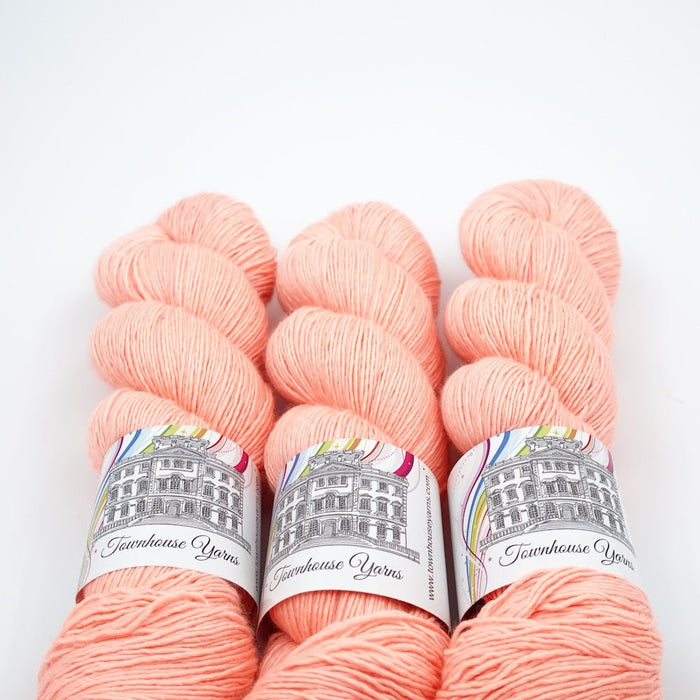 Peach Marguerite