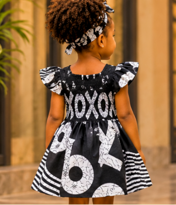 Girls’ Black &amp; White African Print Flutter-Sleeve Dress