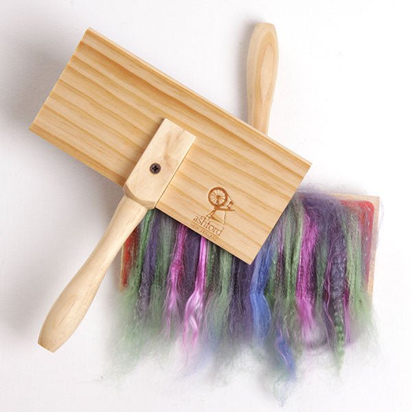 Hand Carders Small A423 | Ashford - This is Knit