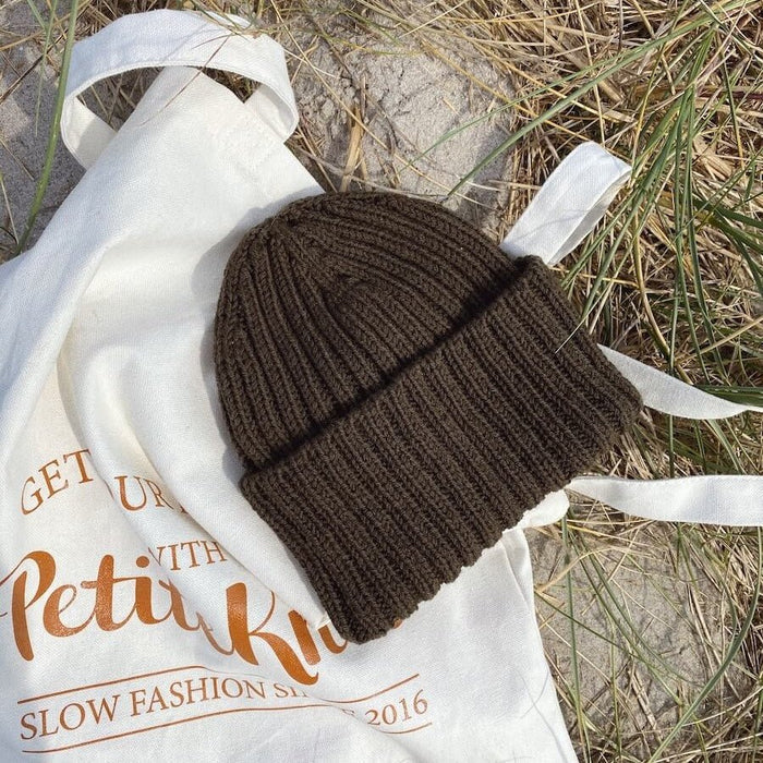 Hipster Hat Pattern Booklet | PetiteKnit - This is Knit