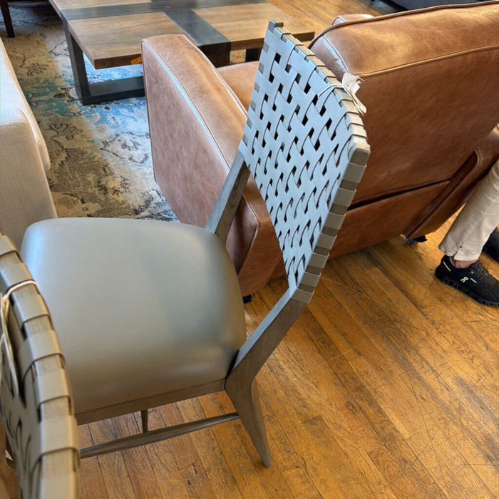 LEATHER CHAIR