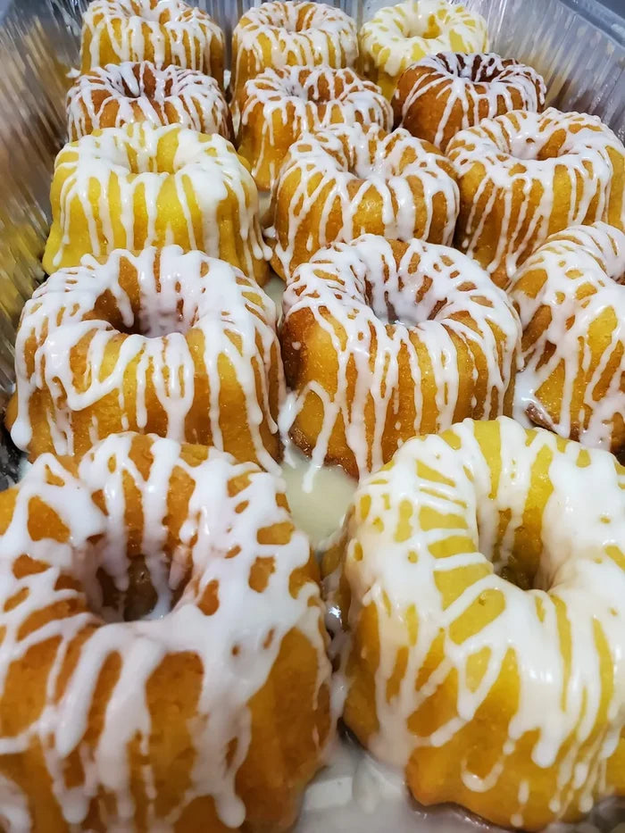 Luscious Lemon Rum Cake