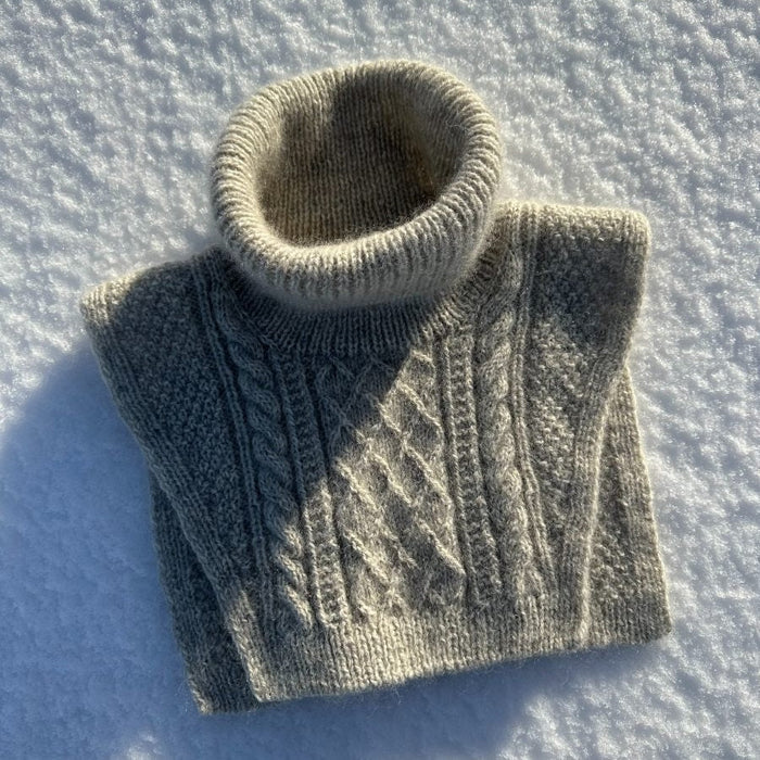 Moby Neck Pattern Booklet | PetiteKnit - This is Knit