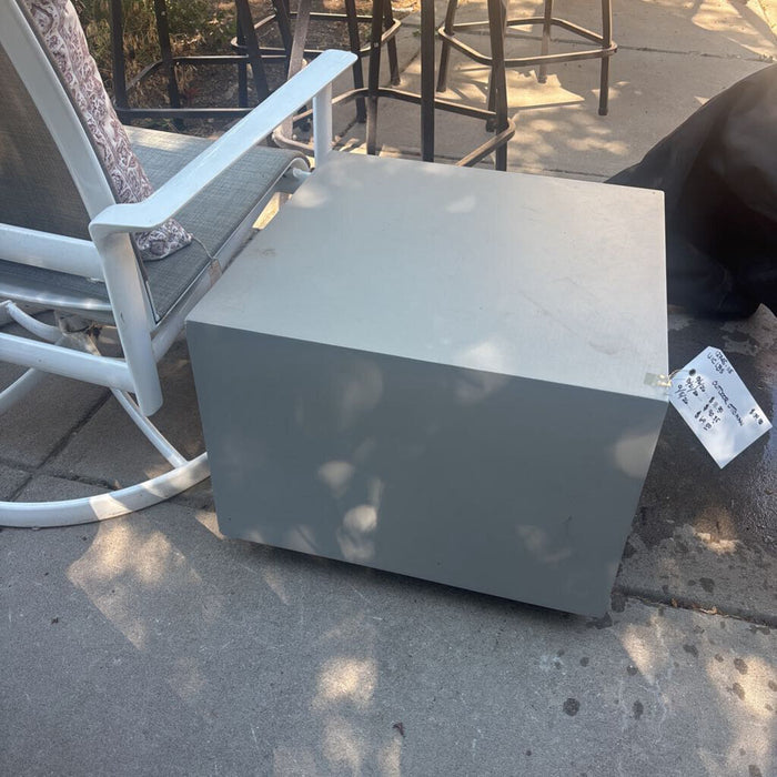 OUTDOOR OTTOMAN