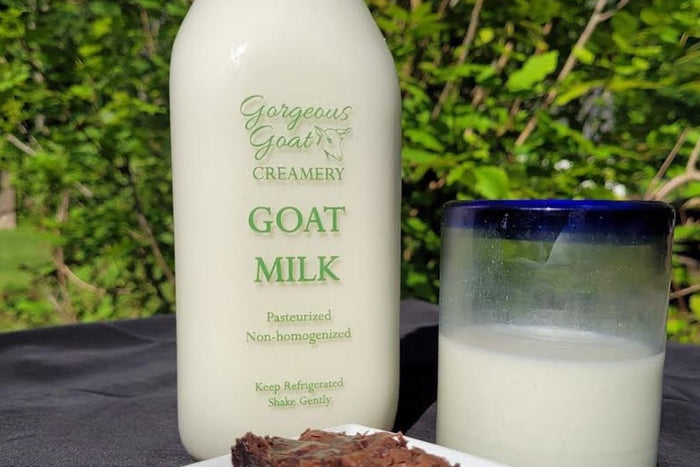 Pasteurized Goat Milk Glass Bottle - Gorgeous Goat Creamery