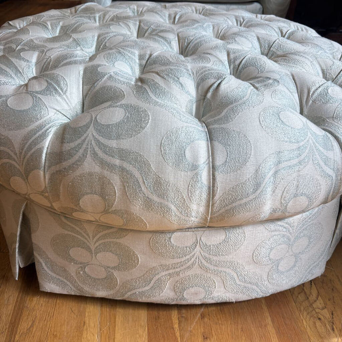 TUFTED OTTOMAN
