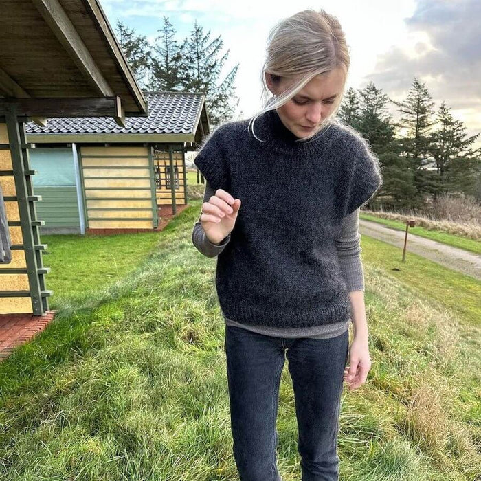 Weekend Slipover Pattern Booklet | PetiteKnit - This is Knit